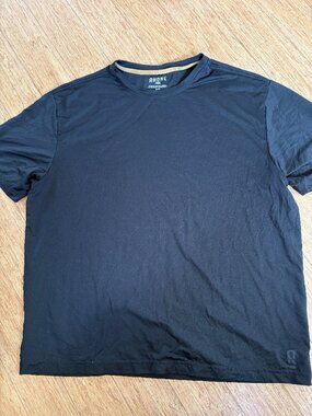 Rhone Base Training Relax Shirt  Black Mens XL Short Sleeve Athletic Performance
